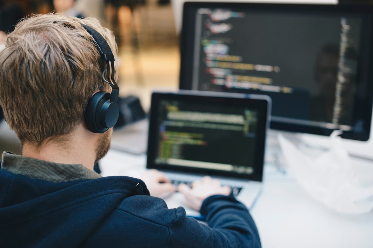The Rise of AI in Sales: How Clari is Shaping the Future