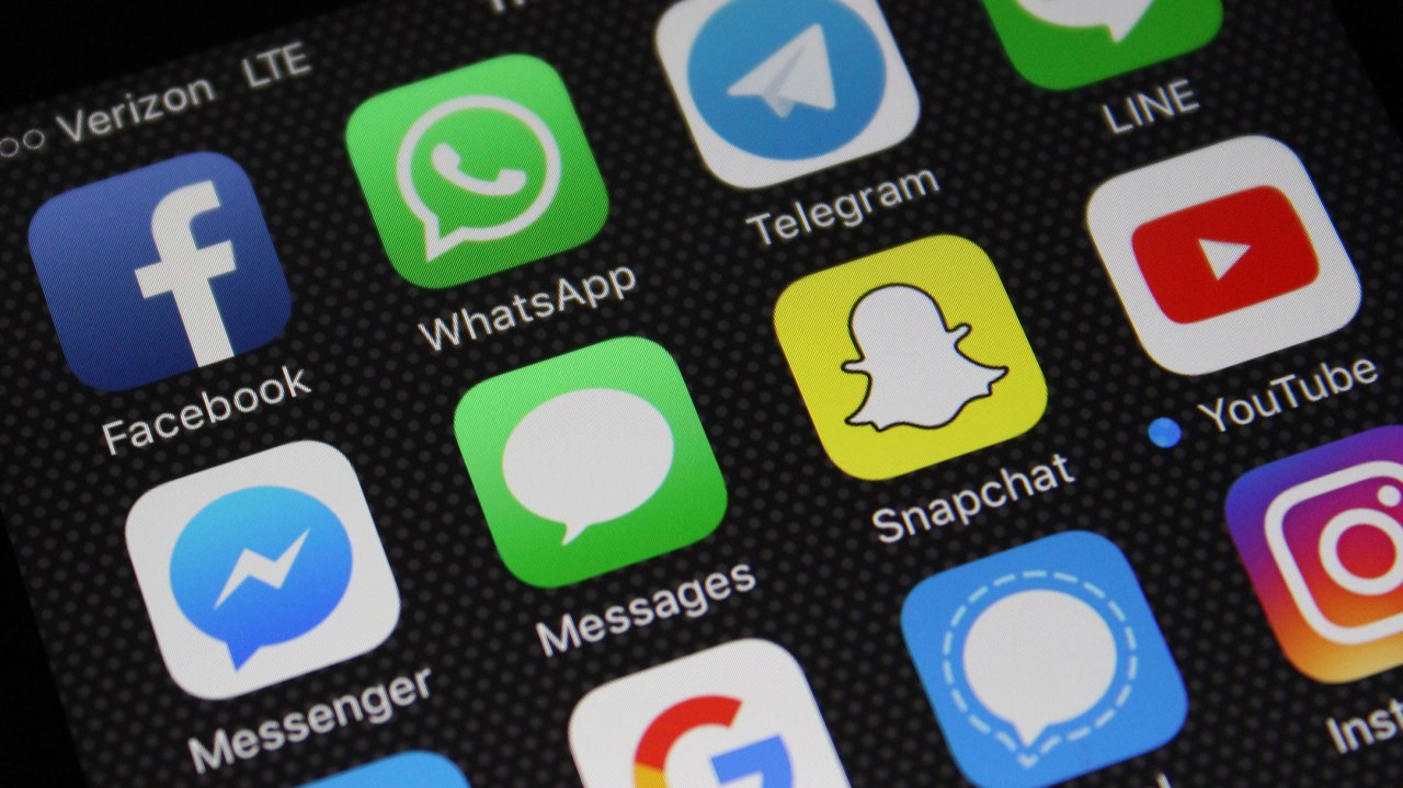 Rethinking Competition Policies for Startups in the Digital Age