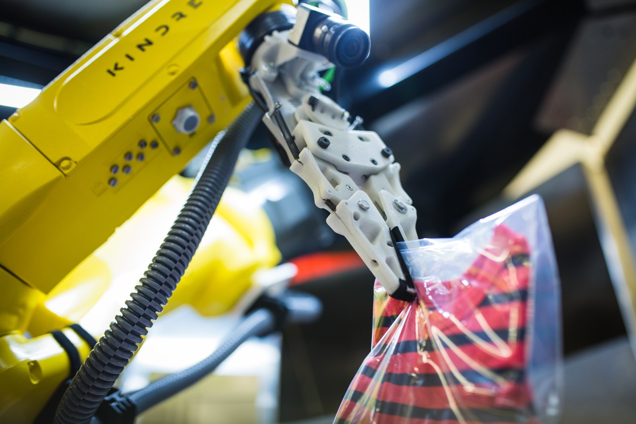 Transforming Retail Fulfillment: The Robotics Revolution by Kindred