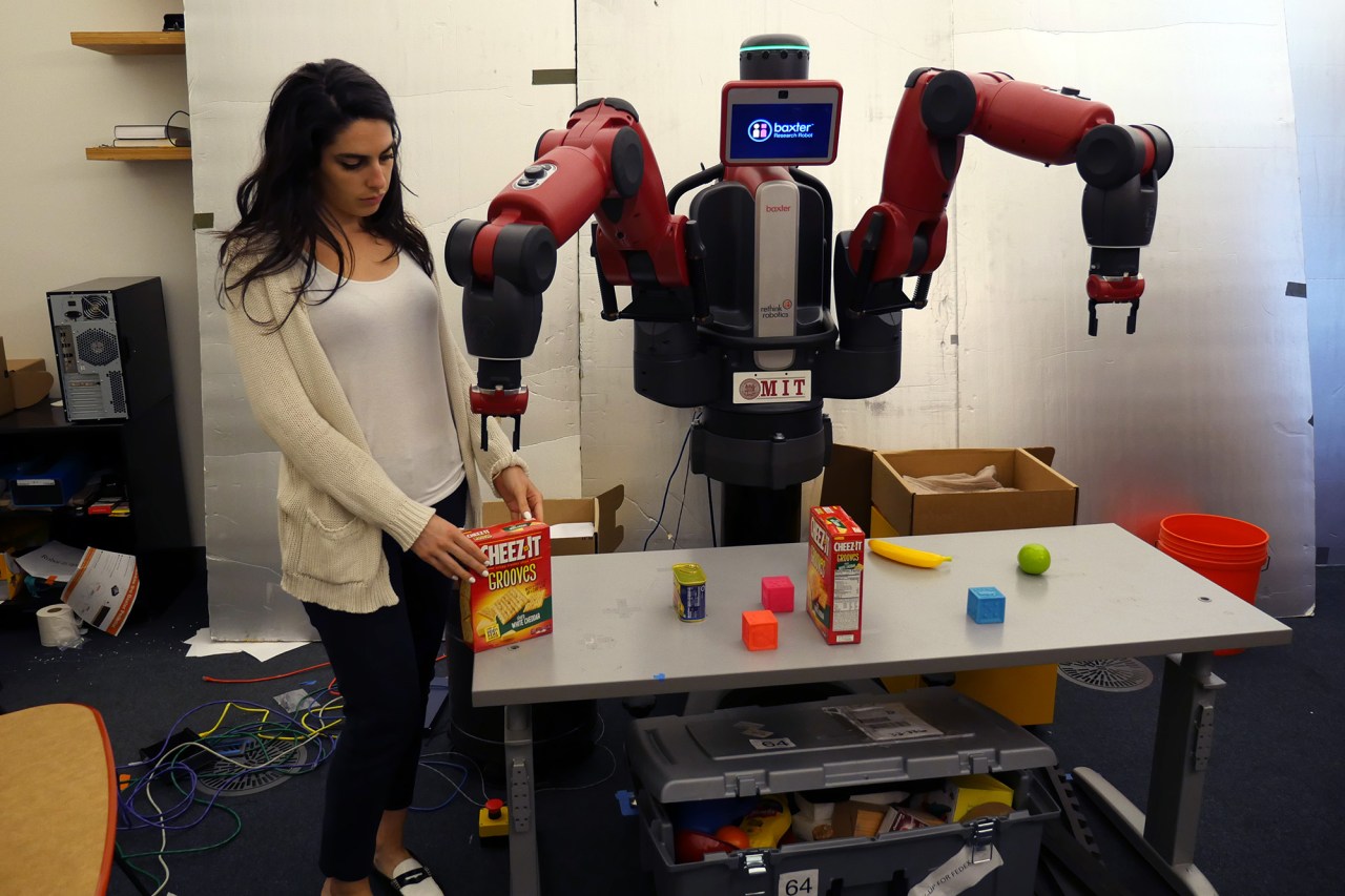 Advancing Human-Robot Interaction: Contextual Voice Command Understanding