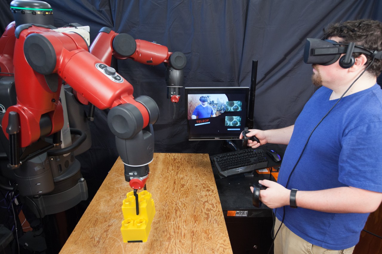 Virtual Reality Meets Robotics: A New Era in Manufacturing