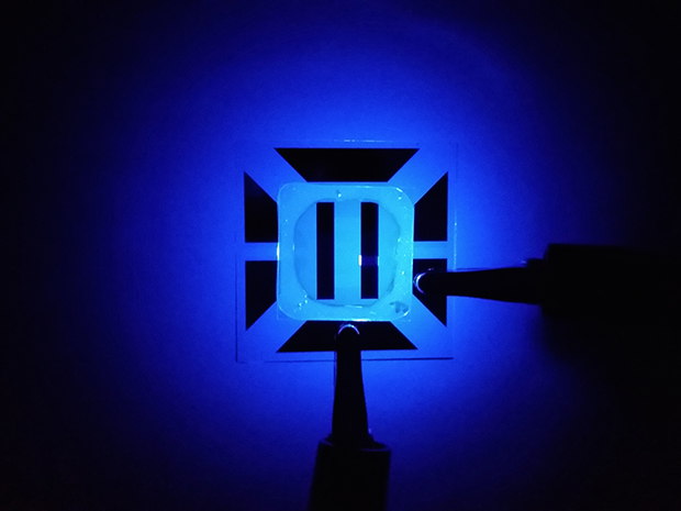 How Machine Learning is Revolutionizing OLED Technology with “Molecular Tinder”
