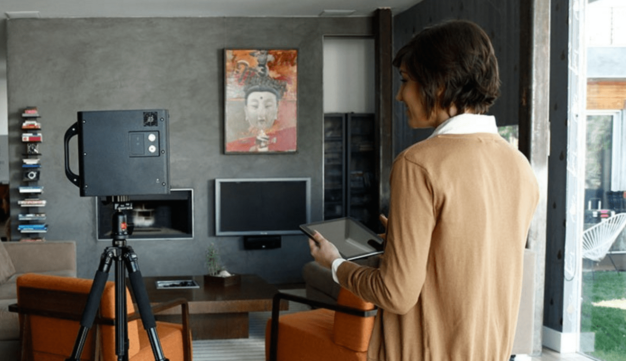 Revolutionizing Spaces: How Matterport is Pioneering 3D Capture Tech with AI