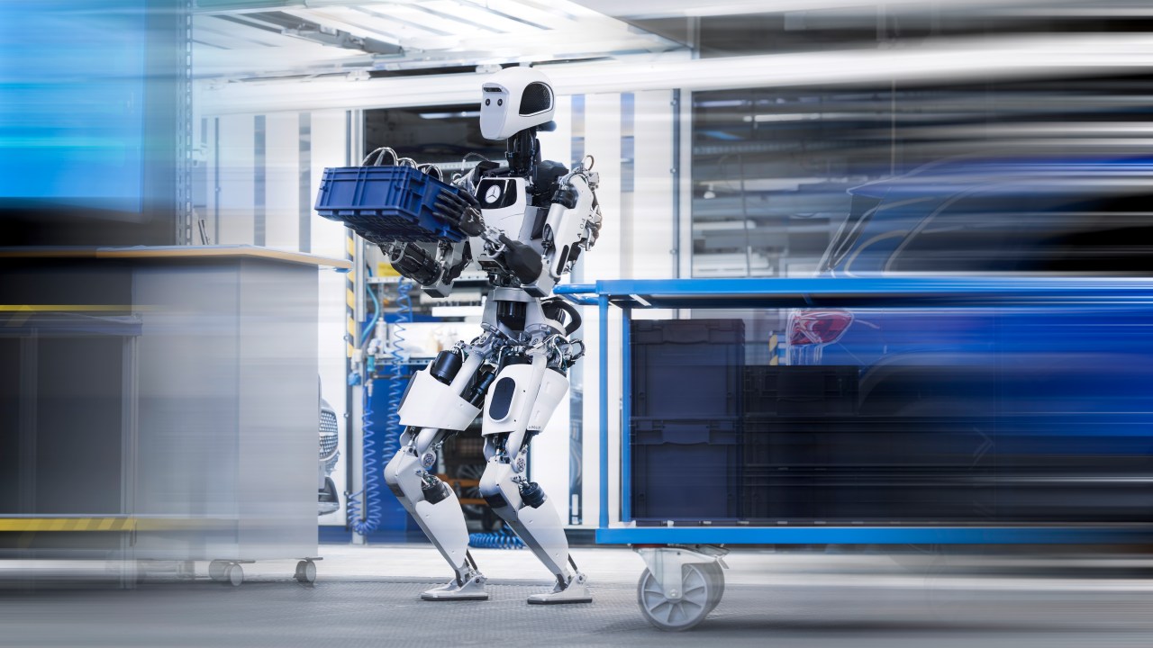 Advancing the Future: Mercedes Partners with Apptronik to Pilot Humanoid Robots