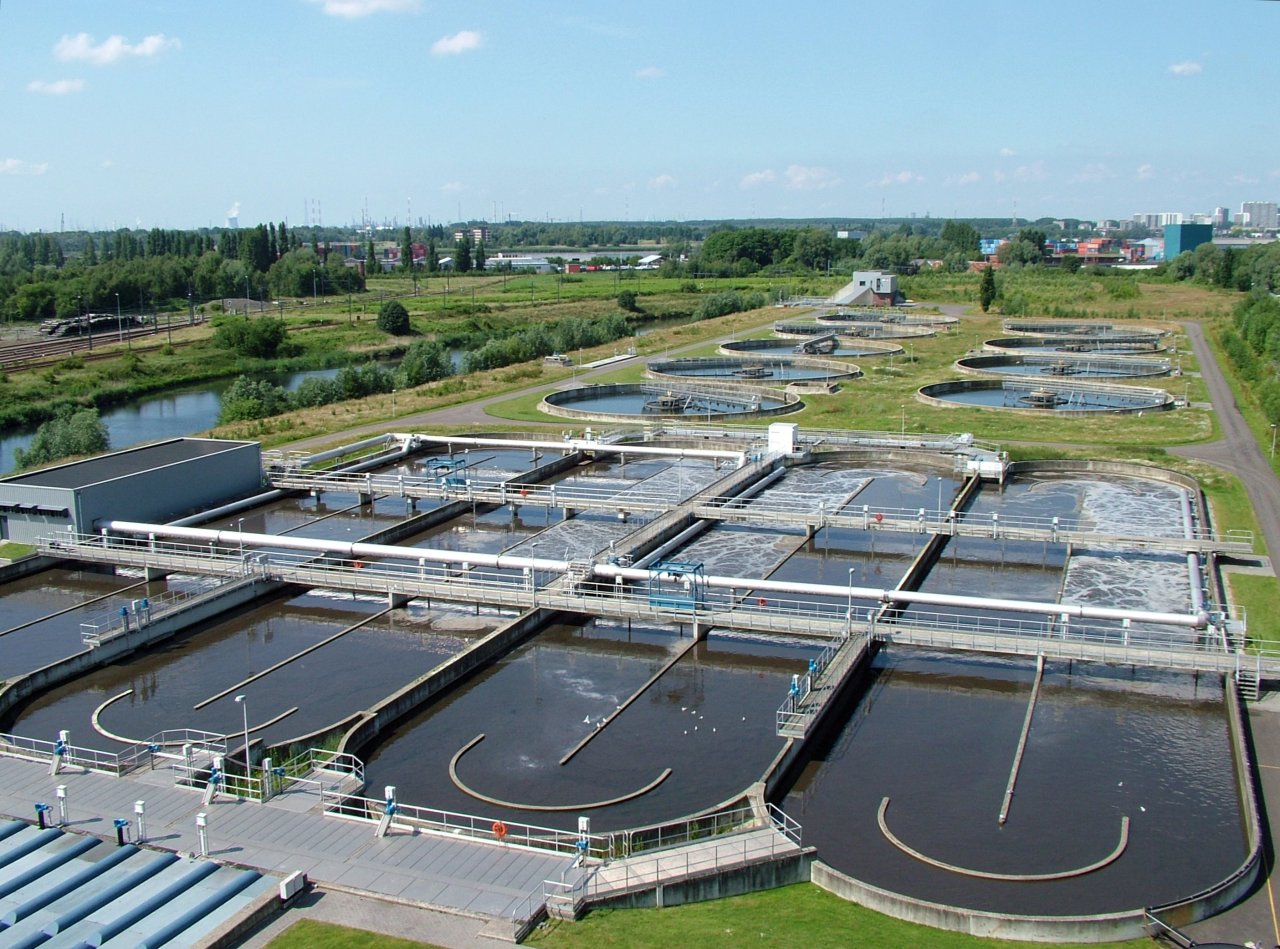 Pluto AI: Revolutionizing Water Treatment with Smart Analytics