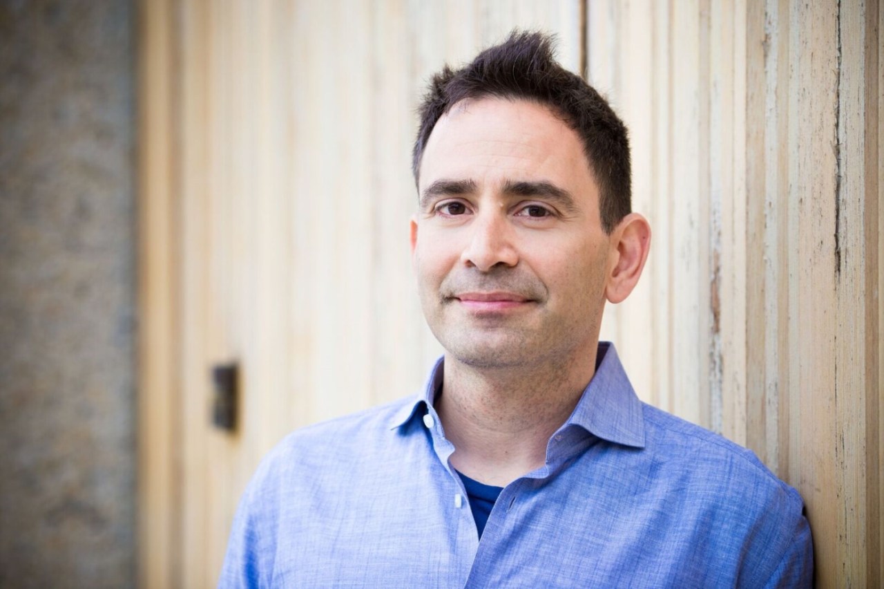 Navigating the Great AI Race: Insights from Elad Gil