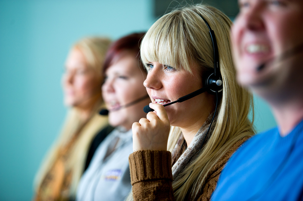 UTF-8utf-8Retell20AI20lets20companies20build20E28098voice20agentsE2809920to20answer20phone20calls