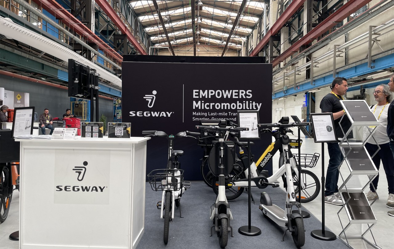 Revolutionizing E-Scooters: The Partnership Between Segway, Drover AI, and Luna Systems