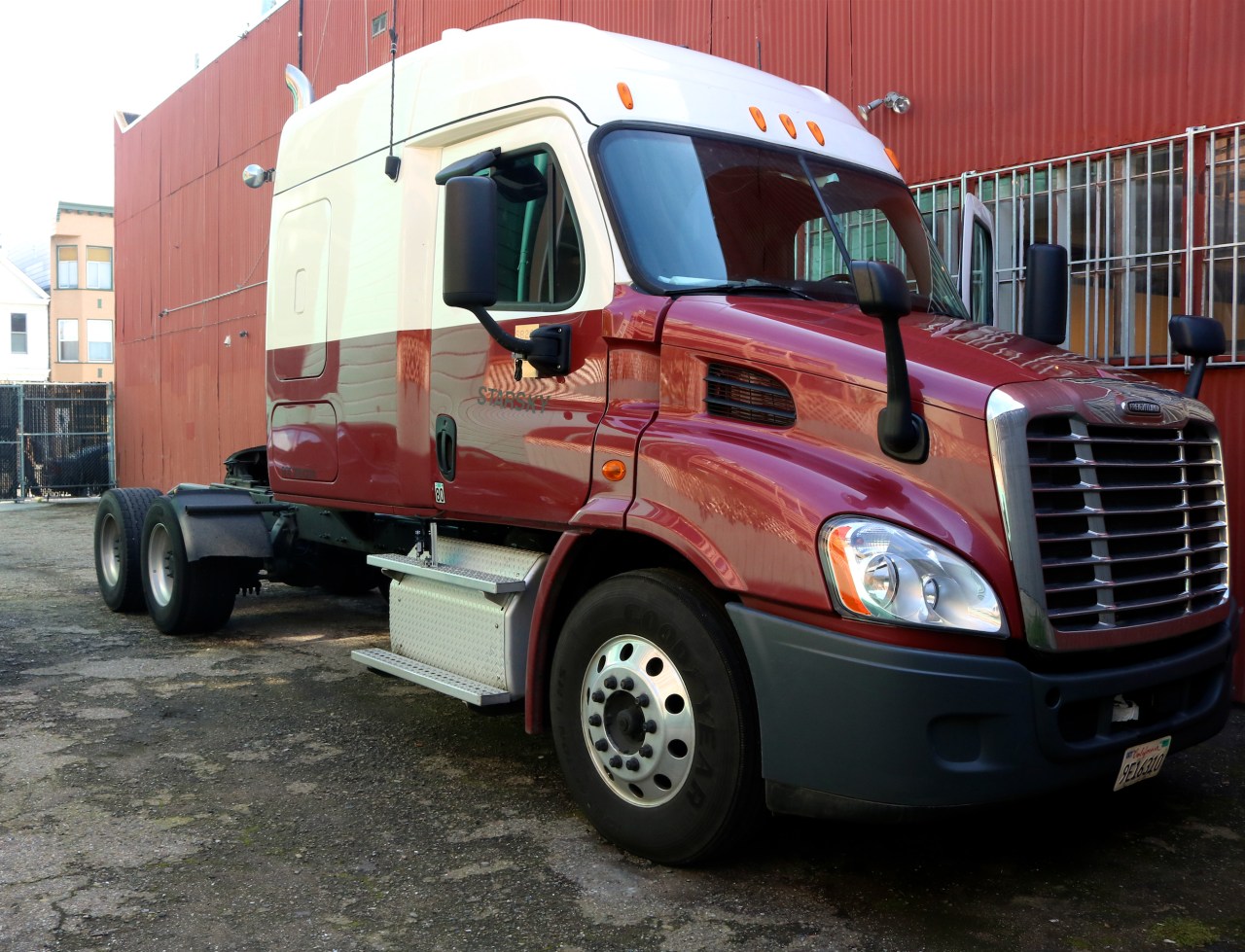 The Future of Trucking: Starsky Robotics and Autonomous Transport Trucks