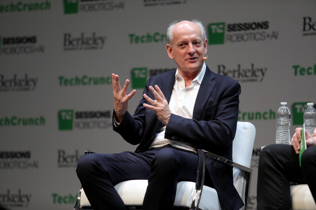Constructing AI with a Human-Centric Approach: Lessons from Stuart Russell
