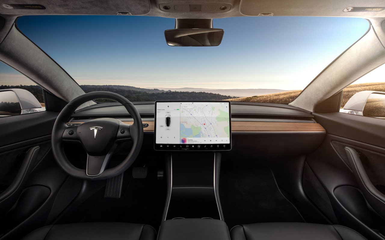 Tesla’s Leap into Self-Driving AI: Developing Its Own Processor in Collaboration with AMD