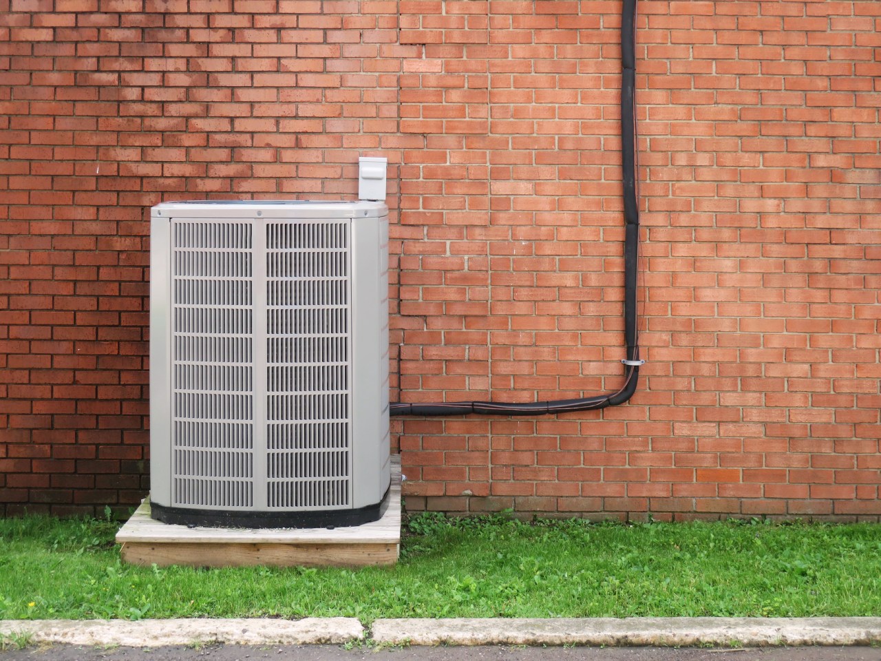 Revolutionizing Home Air Conditioning: The Path to Cleaner Refrigerants